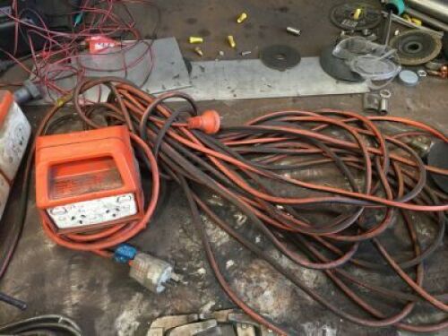 Length 240V Extension Lead and 2 Assorted Powerboards