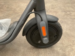 Segway Ninebot D28E Electric Scooter 5467074 - 12