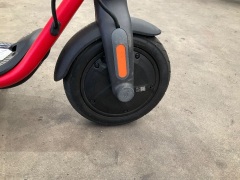 Segway Ninebot D28E Electric Scooter 5467074 - 10