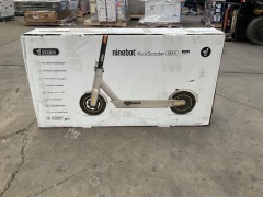 Segway Ninebot Kickscooter Max G30L Electric Scooter 4971375 - 2