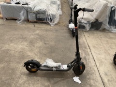 Segway Ninebot Kickscooter F20A, Electric eScooter 5177325 - 4