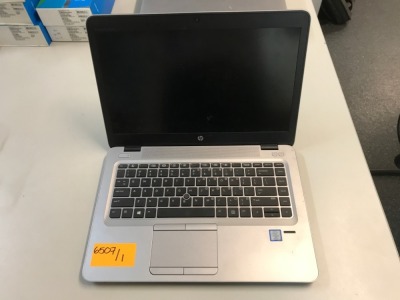 Hewlett Packard EliteBook 840 G4 i5 vPro 7th Generation 14" Laptop with Intel Core i5-7300U CPU@2.6GHz, 8GB Ram, 256 GB SSD Harddisk. (No Power supply)
