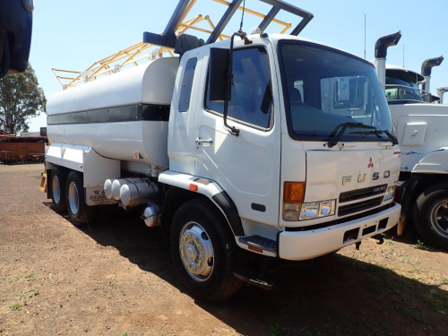 2007 Mitsubishi Fuso Fighter FN600 6x4, Water Truck