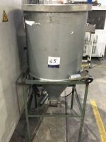 Thomas Royce Hopper Dryer, model TR-200