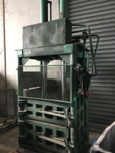 Bale Press, electo. Hydraulic, twin hydraulic rams