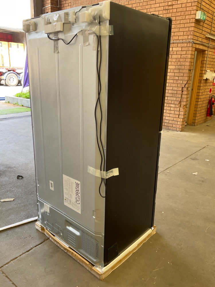 Hitachi 735L Fridge Multi Drawer French Door Fridge - Mirror Glass