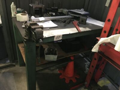 Workshop Bench with Vice