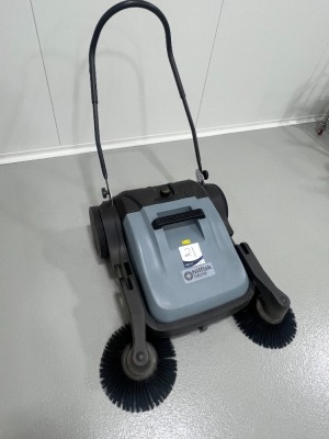 Nilfisk SW250 Floor Sweeper