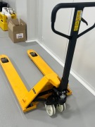 Teamstar 2500Kg Hydraulic Pallet Jack - 3