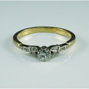 (DO NOT LOT) 18ct yellow & white gold diamond set ring - 3
