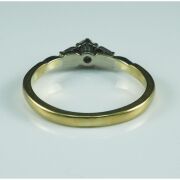 (DO NOT LOT) 18ct yellow & white gold diamond set ring - 4