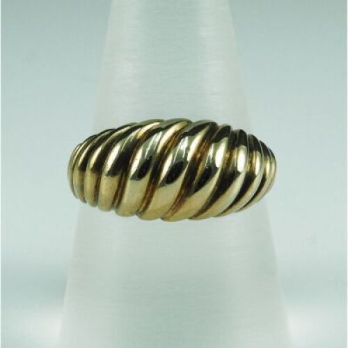 (DO NOT LOT) 9ct yellow gold ring
