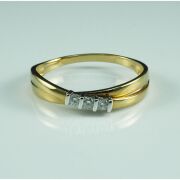 (DO NOT LOT) 9ct yellow gold diamond set ring - 3