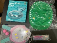 1 x Luxe Pool Ring Mermaid 
1 x Kids Neoprene Backpack Croc 
1 x Kids Swimming Goggles Unicorn 
1 x Kids Beach Bats Unicorn - 2
