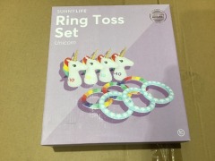 1 x Ring Toss Set Unicorn 
1 x Beach Pillow 
1 x Travel Bag Set Large
1 x Carryall Bag 
1 x Retro Sun Visor - 5