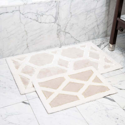 Pure Shapes Bath Mat Set