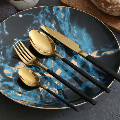 Italy 4 Piece Cutlery Set, Black