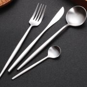 Spain 16 Piece Cutlery Set, Silver