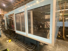 2010 Liguang FL-380V Plastic Injection Moulding Machine - 4