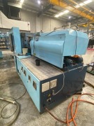 2010 Liguang FL-320ES Plastic Injection Moulding Machine - 2