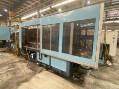 2010 Liguang FL-320ES Plastic Injection Moulding Machine - 5