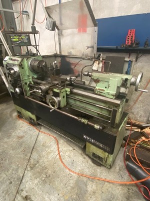 1989 Chien Yeh Iron Works CYNL405G x1000 Centre Lathe