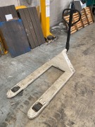 Crown PTH50 Pallet Jack