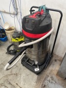 Quantity of 2 Wet/Dry Vacuum Cleaners - 3