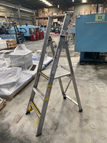 Quantity of 2 Bailey Industrial Alloy Platform Step Ladders