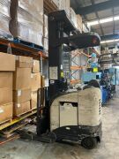 Crown RD 5225-30 Reach Truck - 2