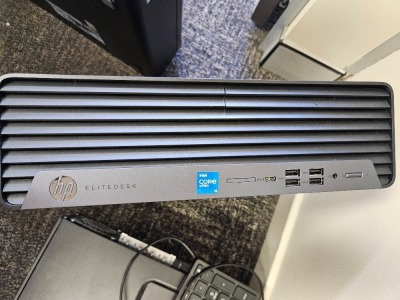 HP EliteDesk 800 G8 Small Form Factor PC