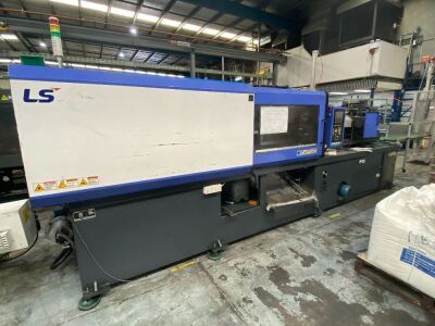 2009 LS Cable LGH220D Plastic Injection Moulding Machine