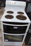 Westinghouse WLE525WA 54cm Freestanding Electric Oven/Stove - 2