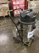 Klenco Kinetix DSW 6S industrial vacuum cleaner (wet & dry), 220-240V, 50-60Hz, 260W 280W max., Airflow 430m3/h, 2 stage fan, Suction 24120 Pa. Approx. Tank Capacity (gross/nett) 89/67 Replacement Cost – S$1,000+ - 9