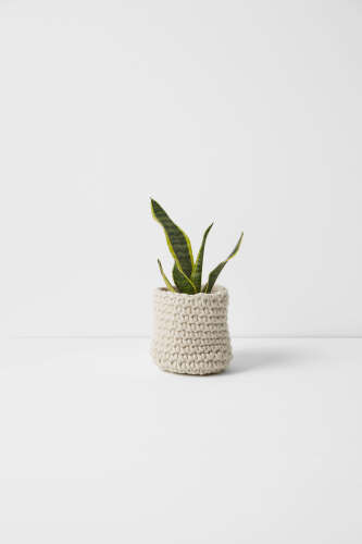 1 x Crochet Basket - Natural (Plant Not Included)