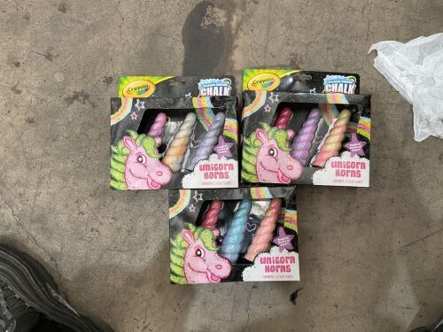 3 x Crayola 3ct Unicorn Chalk