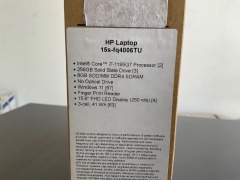 HP 15.6-inch i7-1195G7/8GB/256GB SSD Laptop 4X754PA - 5