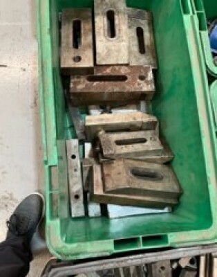 A Qty of Large Mould Clamps