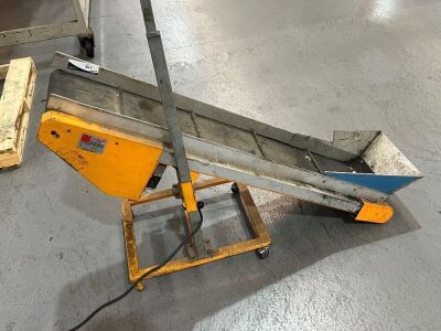 Crizaf Mobile Inclined Belt Conveyor