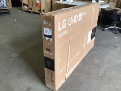 LG 65" UR8050 4K UHD LED Smart TV (2023) - 3
