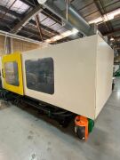 2005 Chen De CJ380M3V Plastic Injection Moulding Machine - 3