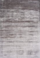 1 x Lucens Velvet Rug - Silver