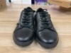 Ascent Stratus Zip Womens, Size 6.5(UK), Black / Gold 129743-085 - 2