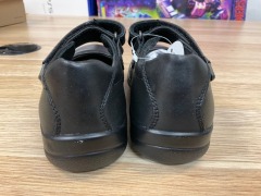 Clarks Petite Junior Girls Mary Jane School Shoes, Size 11(UK), Black 134141-028-E-110a - 4