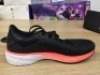 Adidas SL20 EG2045 Womens, Size 7(UK),&nbsp;Black/Signal/Coral - 5