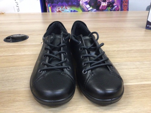ECCO Soft 2.0 Tie Women's Leather Walking Shoe, Size 2.5-3(UK), Black