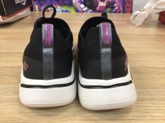 Skechers GOwalk Arch Fit - Clancy, Size 5(UK), Black/Hot Pink - 3