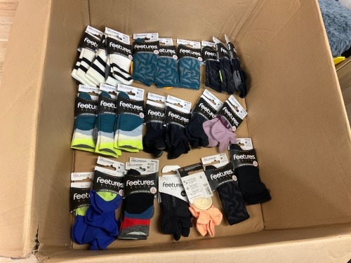 Bundle Of 24 X Medium Mens 6 - 8 & 1/2 / Womens 9 & 1/2 Assorted Socks
