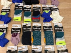 Bundle Of 23 x Large Mens 9-12 - Womens 10-13 Assorted Socks - 3