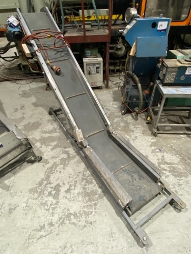 Incline Cleated Belt Conveyor